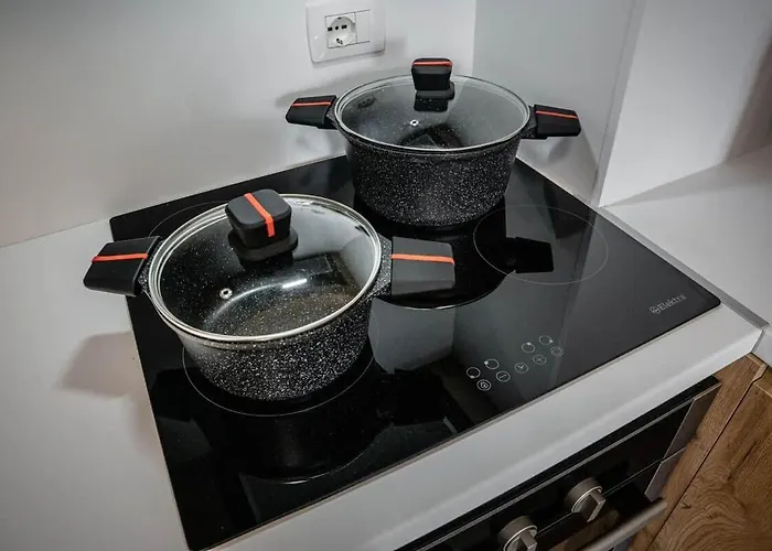 Apartman Living Golem